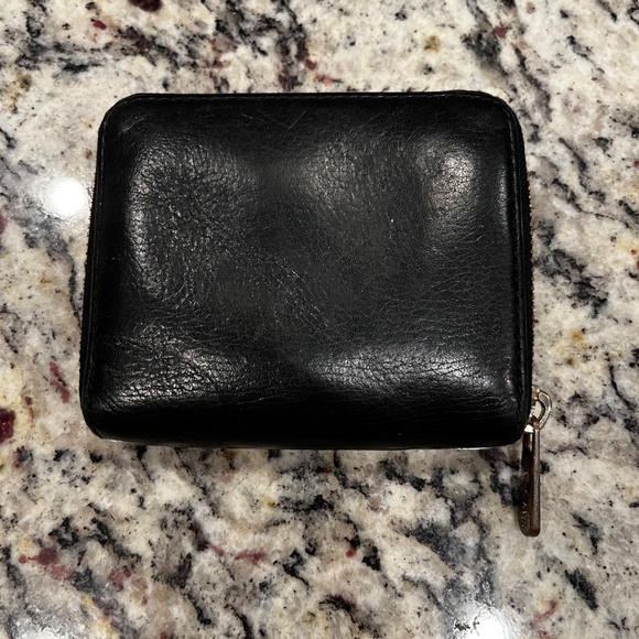 Authentic Michael Kors wallet - Picture 2 of 5